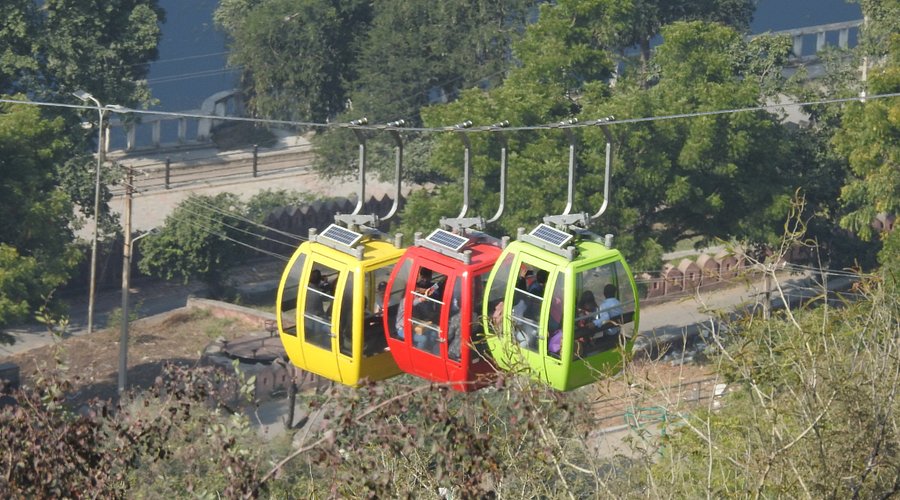 Description of image 11